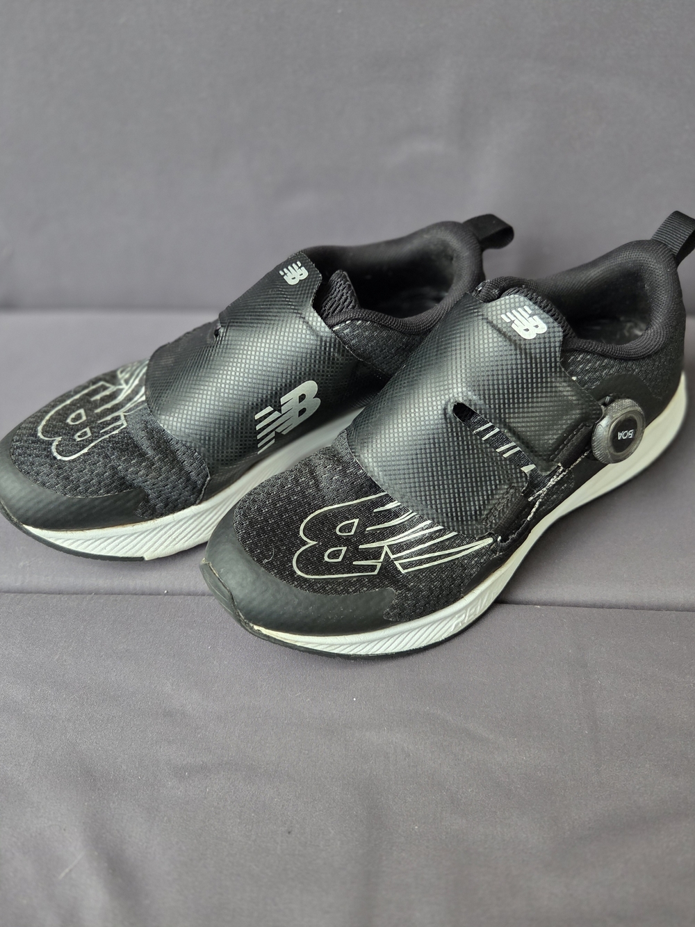 New Balance Women Black Adjustable Sneaker